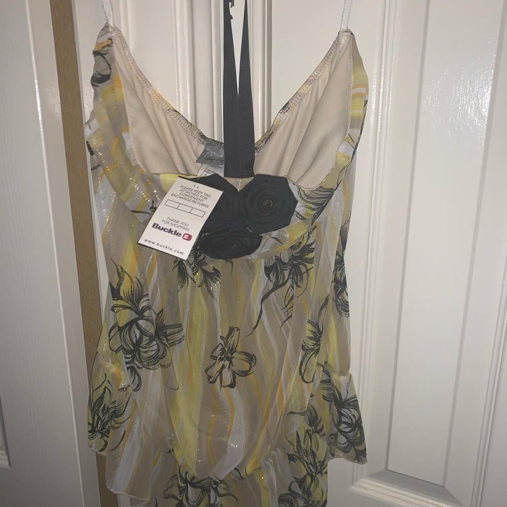 Yellow and black top from buckle/BNWT/ size M